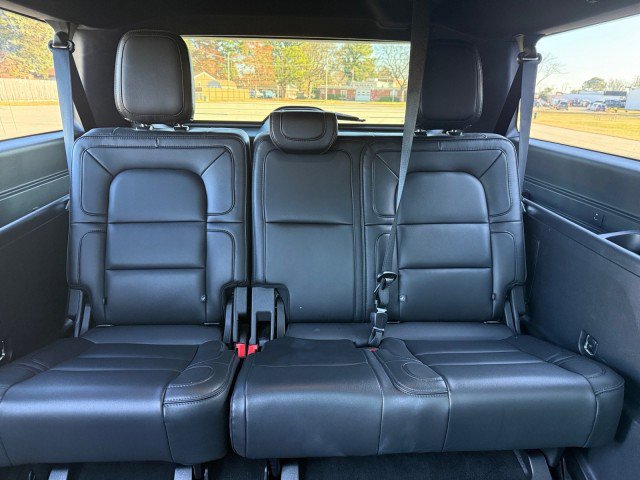 Used 2018 Lincoln Navigator L Reserve w/ Cargo Package image 15