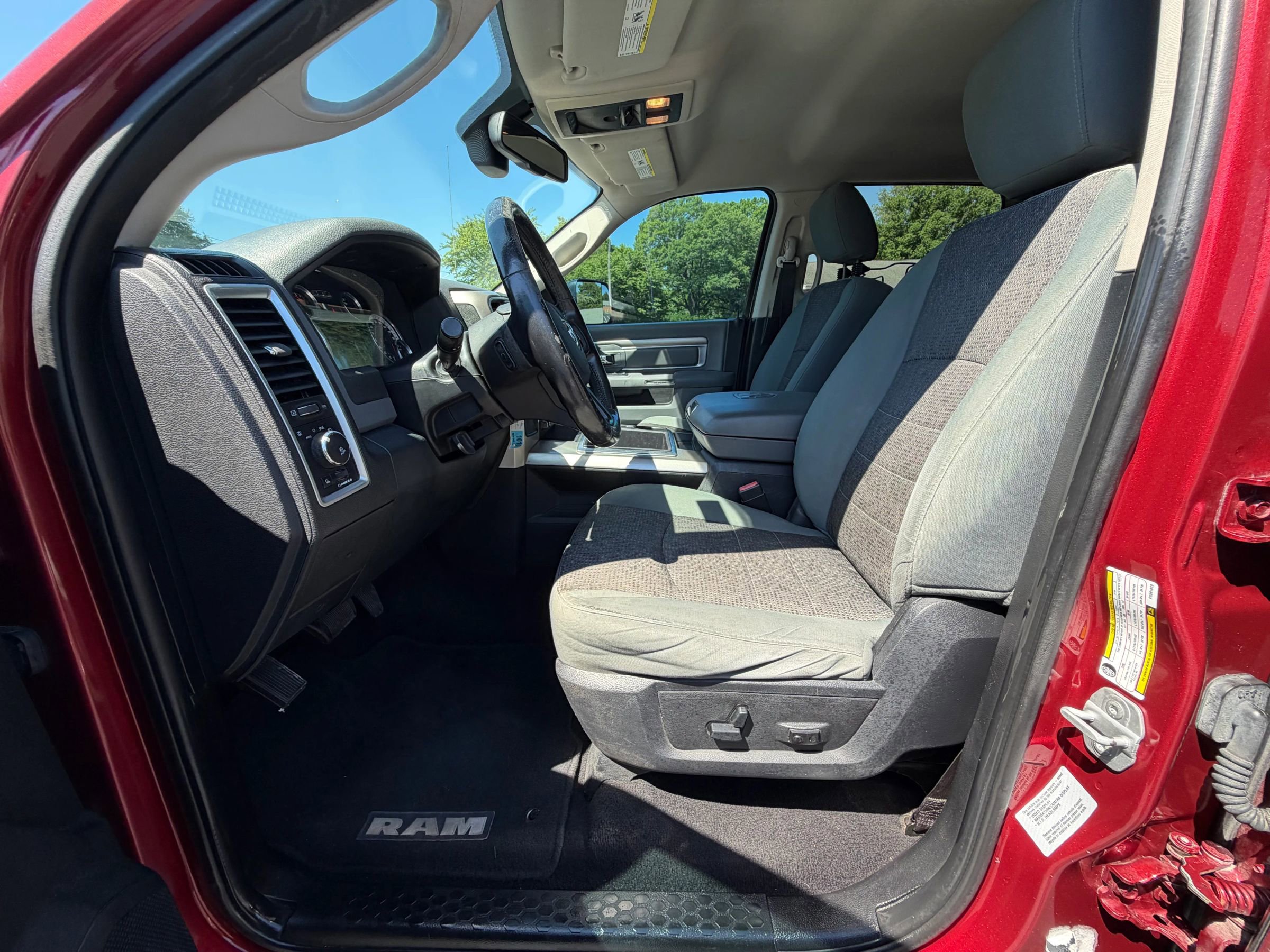 Used 2015 RAM 2500 Lone Star AWD/4WD image 15