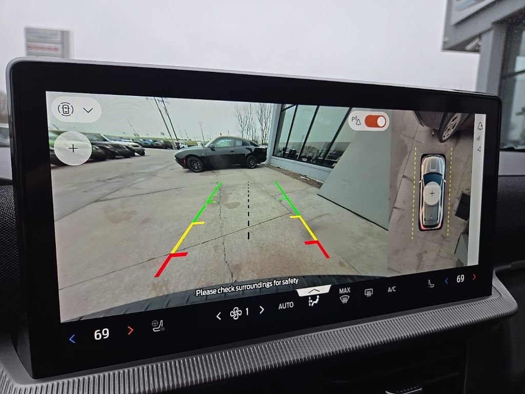 Used 2025 Ford Explorer Platinum w/ LUX Leather Package AWD/4WD image 51