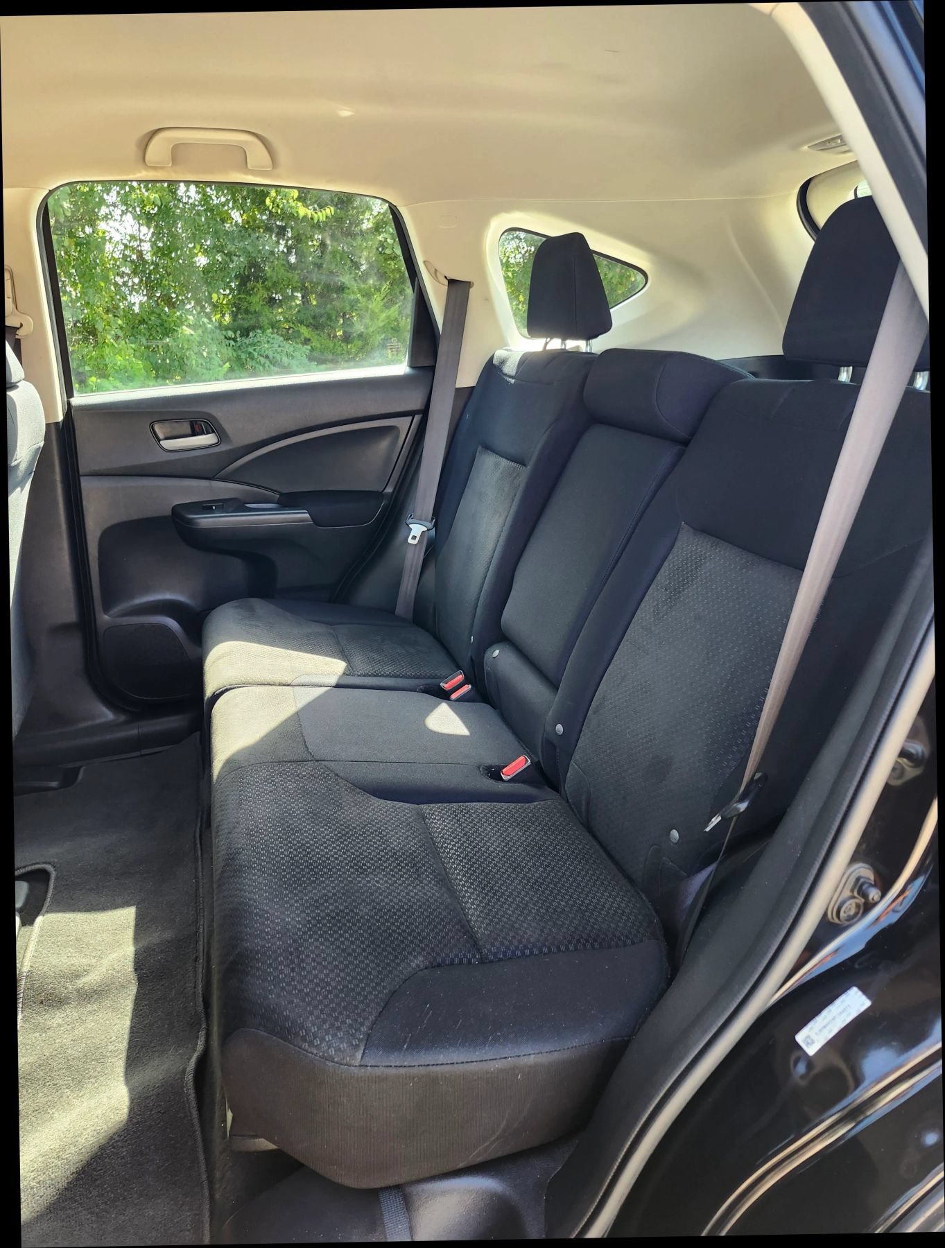Used 2015 Honda CR-V LX image 15