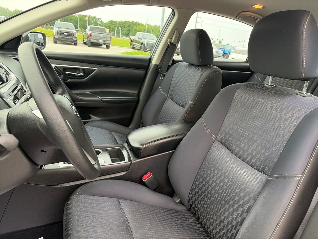 Used 2016 Nissan Altima 2.5 S w/ Power Driver Seat Package FWD image 16