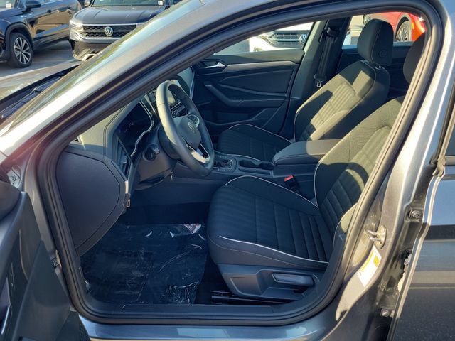 Certified 2024 Volkswagen Jetta Sport FWD image 16