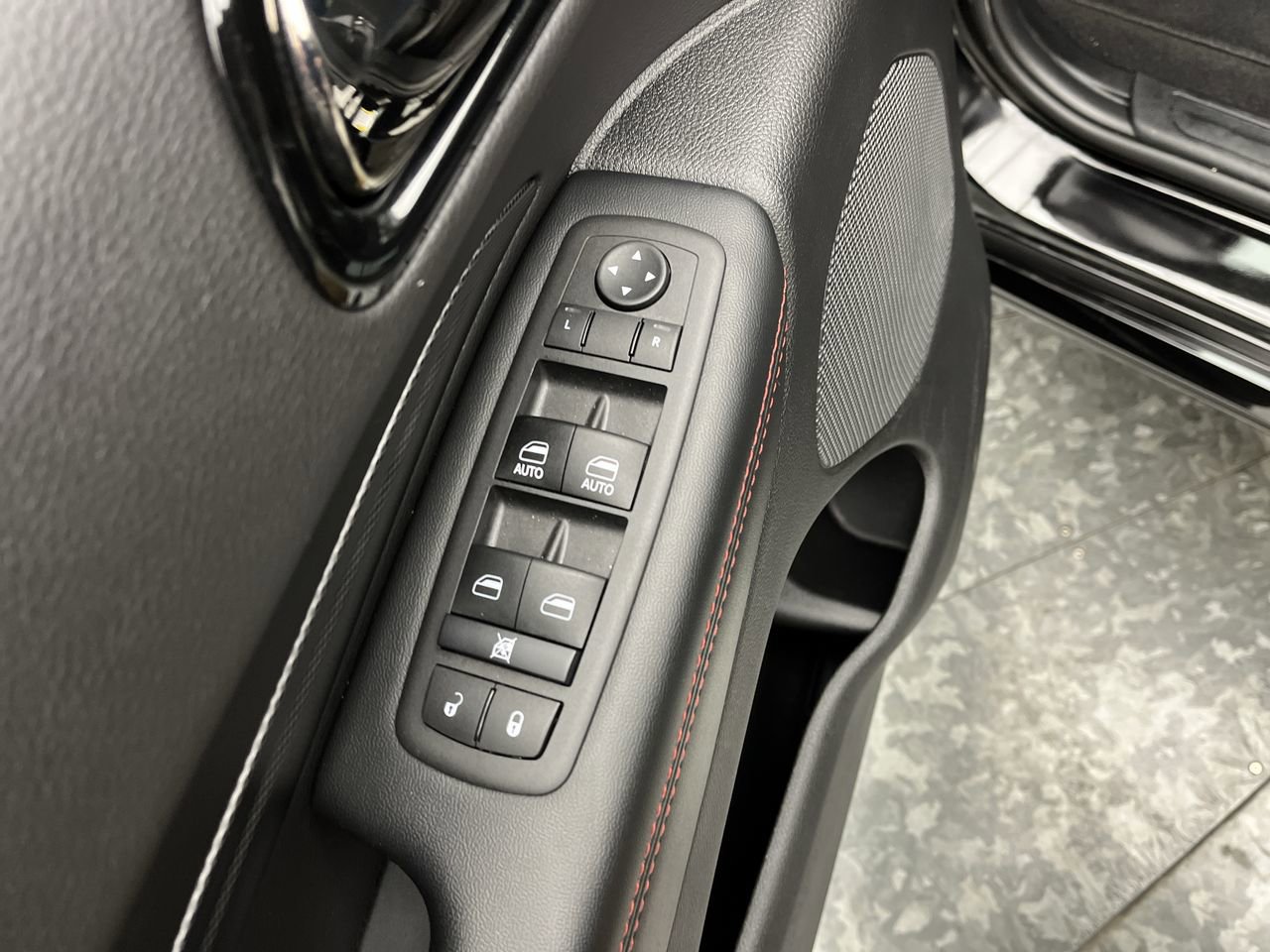 Used 2026 Dodge Durango GT AWD/4WD image 9