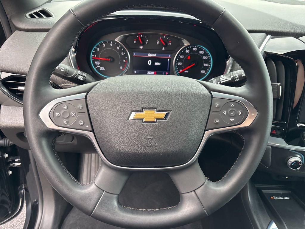 Used 2023 Chevrolet Traverse LT AWD/4WD image 21