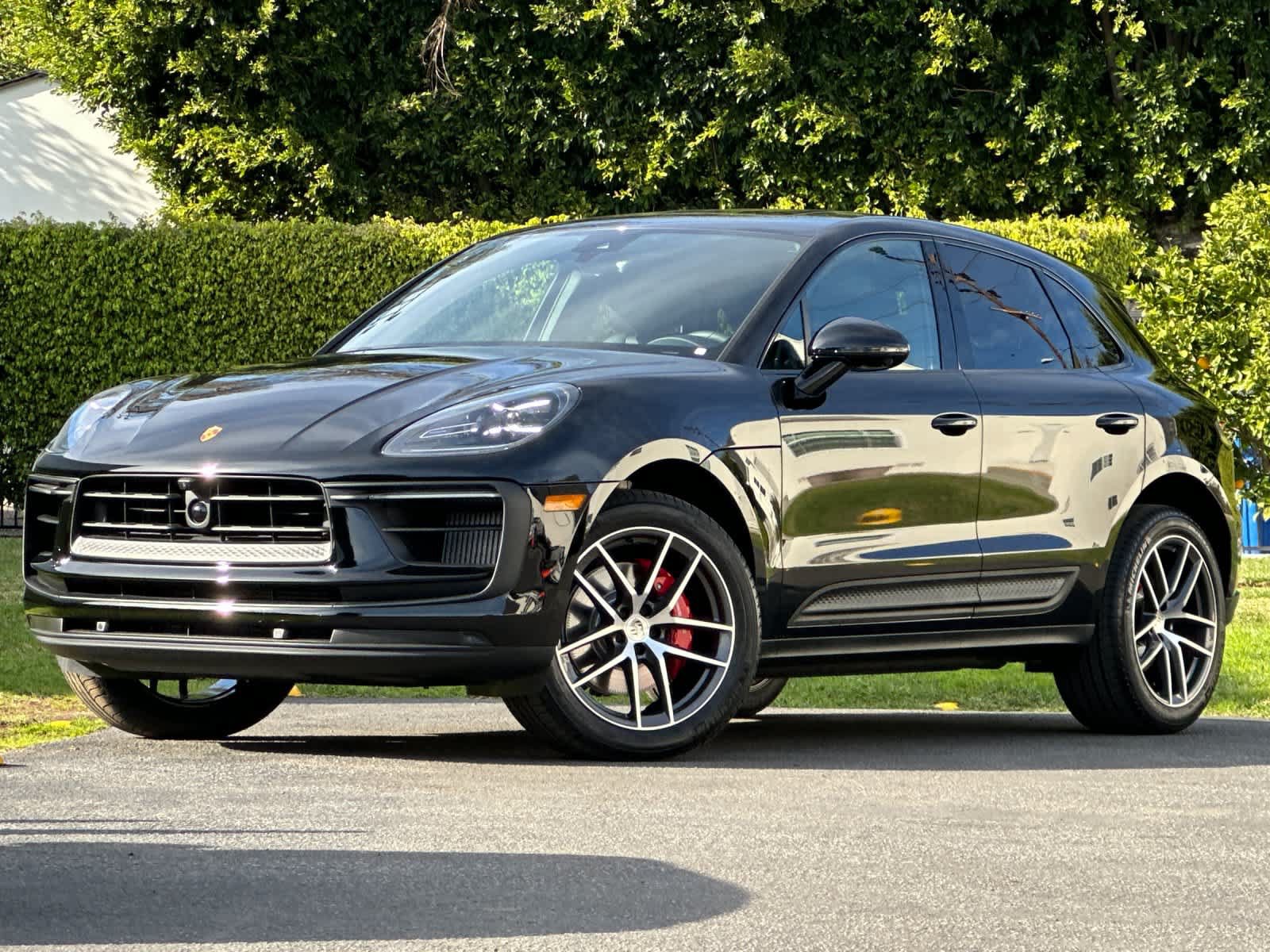 New 2026 Porsche Macan S AWD/4WD image 1