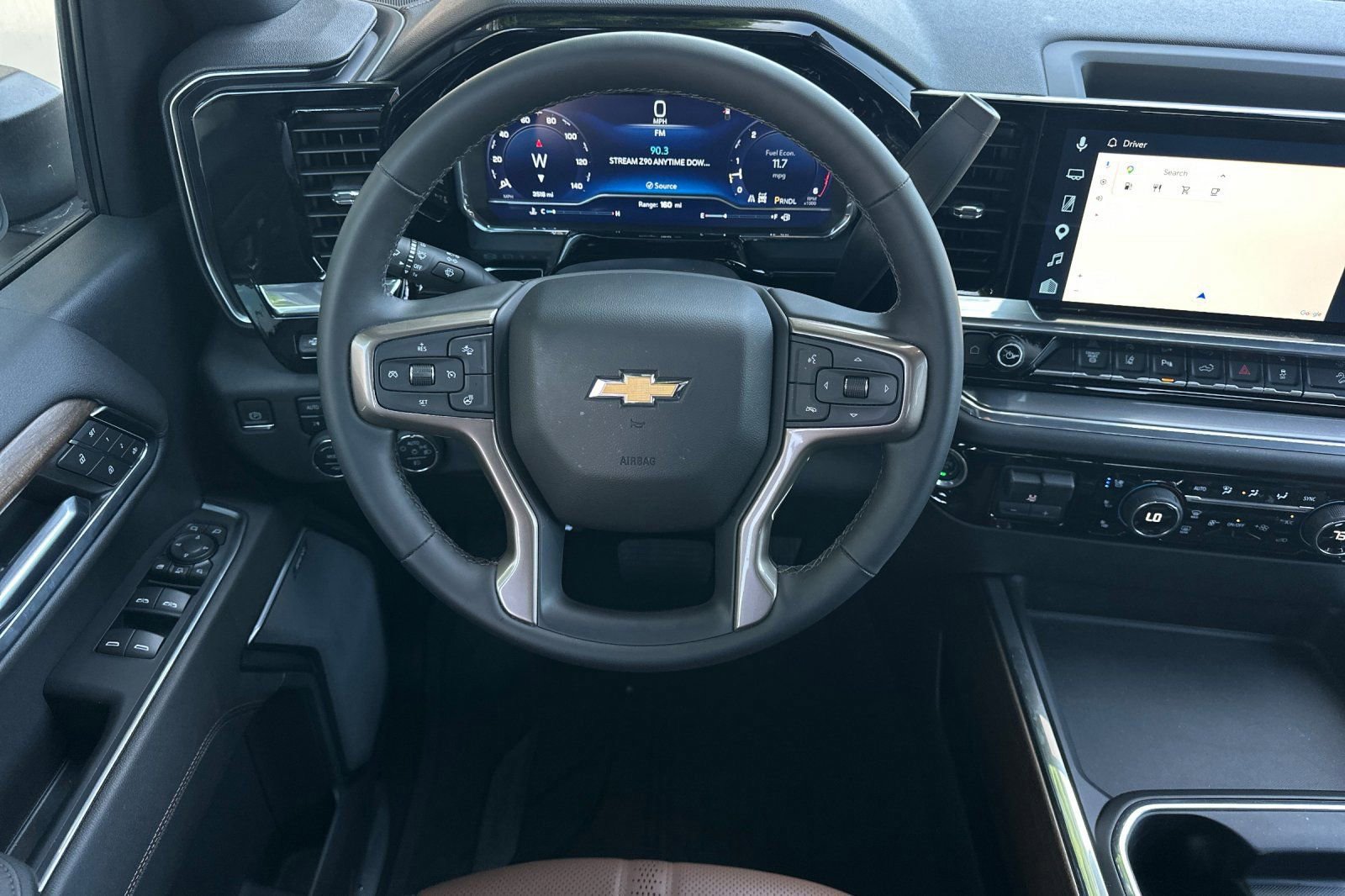 Used 2024 Chevrolet Silverado 2500 High Country w/ Technology Package AWD/4WD image 15