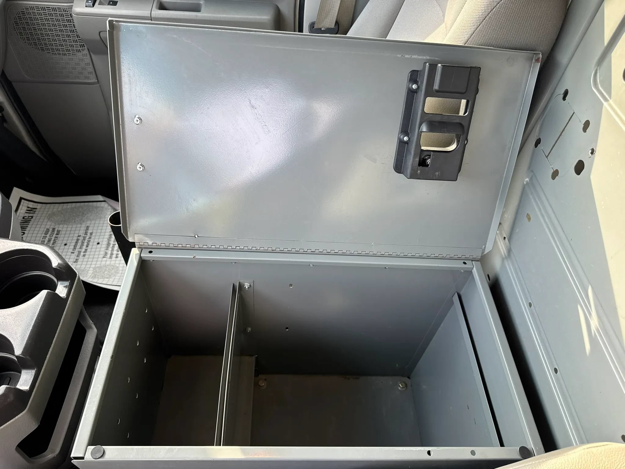 Used 2013 Ford E-250 and Econoline 250 w/ PWR Group RWD image 16