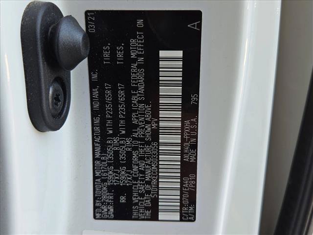 Used 2021 Toyota Sienna XLE FWD image 24