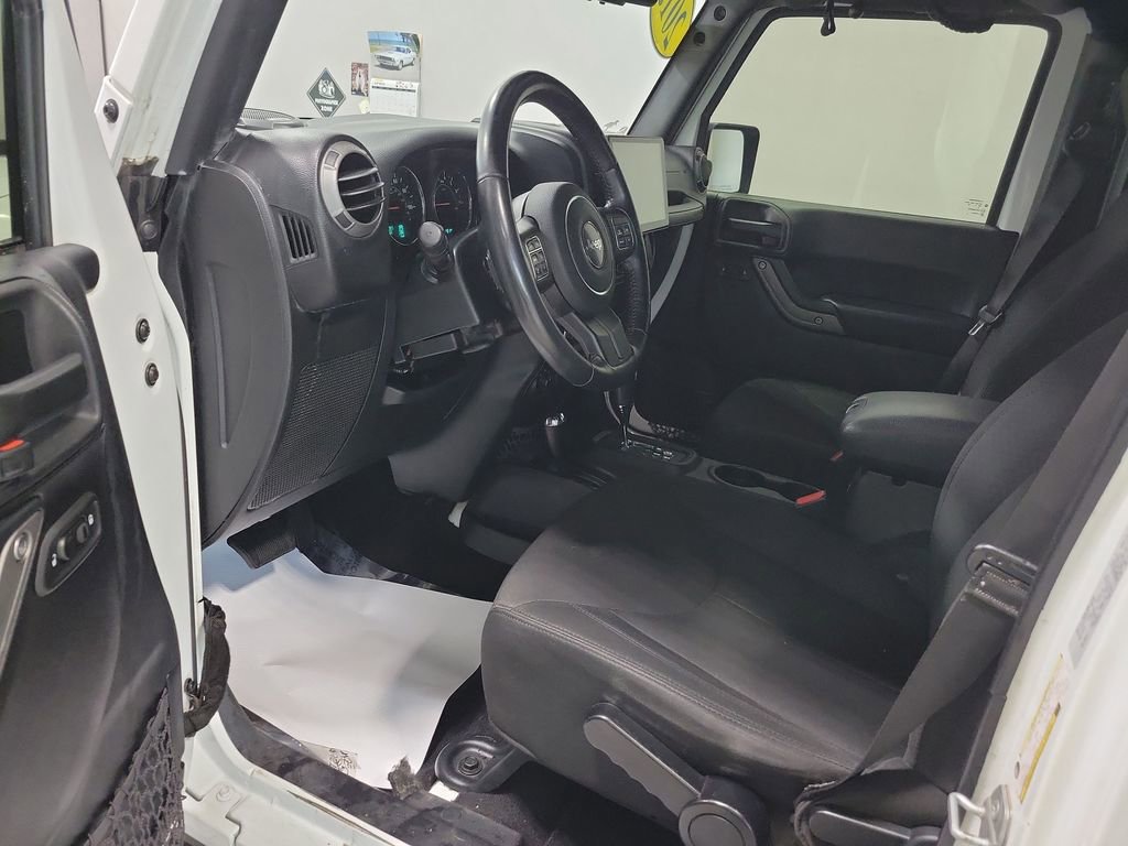 Used 2015 Jeep Wrangler Unlimited Sport w/ Quick Order Package 24S image 27
