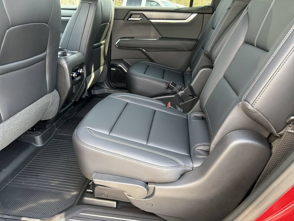 New 2026 GMC Acadia Elevation w/ Black Edition FWD image 17