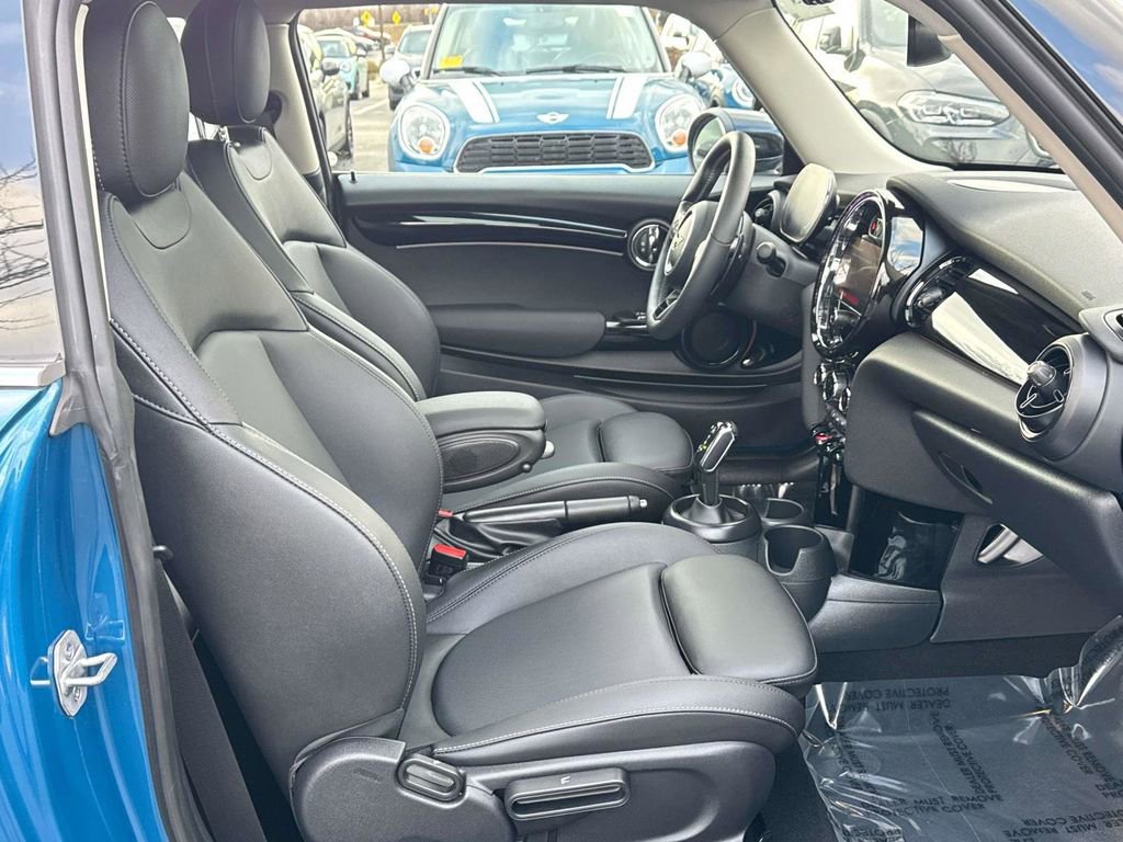 Used 2024 MINI Cooper S image 27