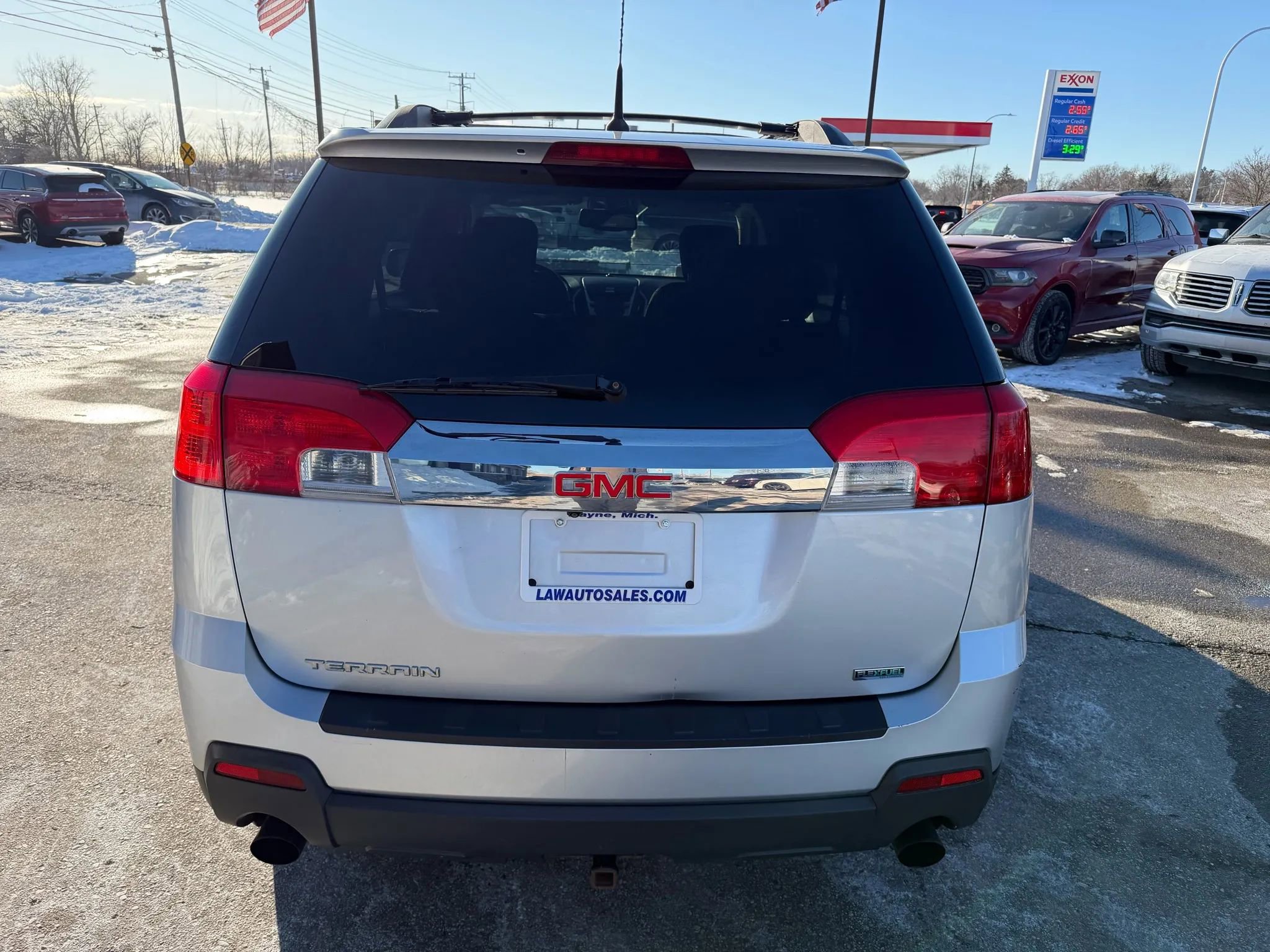 Used 2011 GMC Terrain SLE image 4