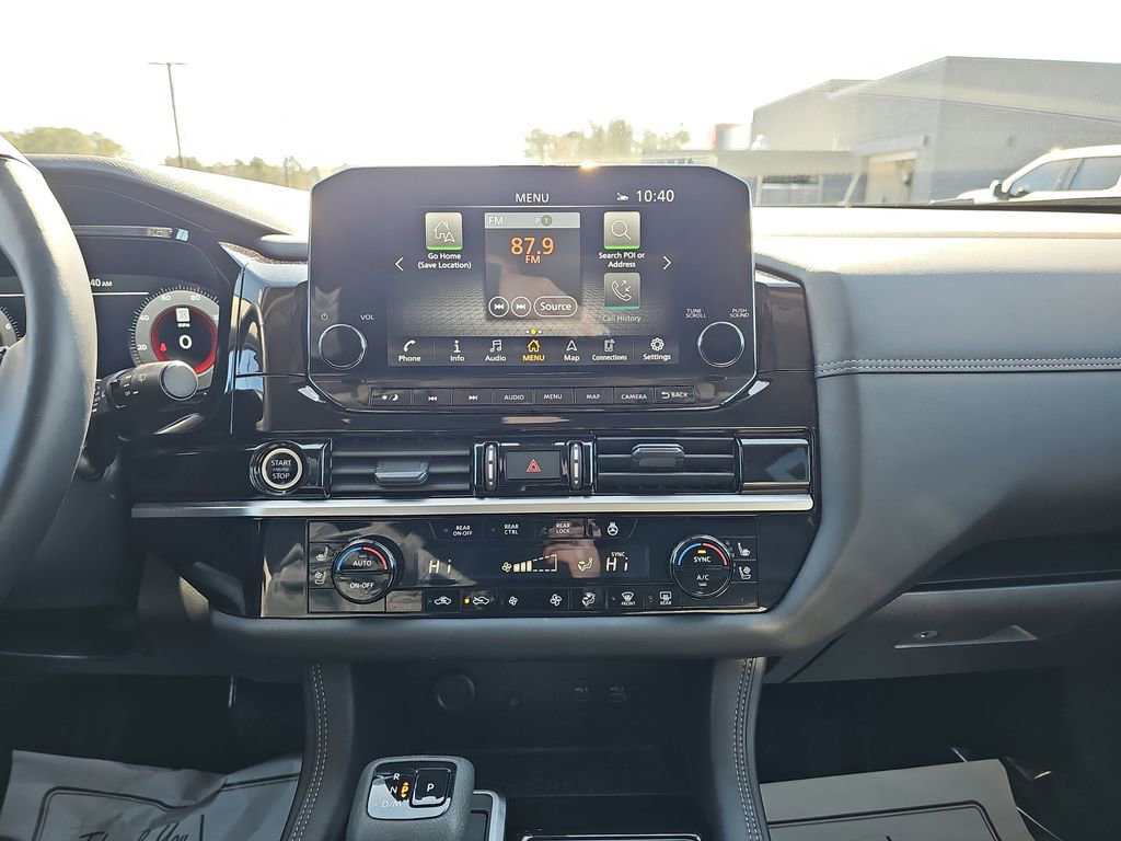 Used 2024 Nissan Pathfinder Platinum w/ Cargo Package image 25