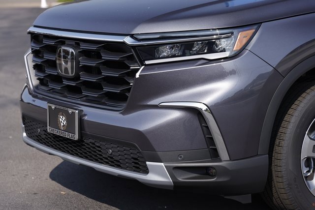 New 2025 Honda Pilot EX-L image 3