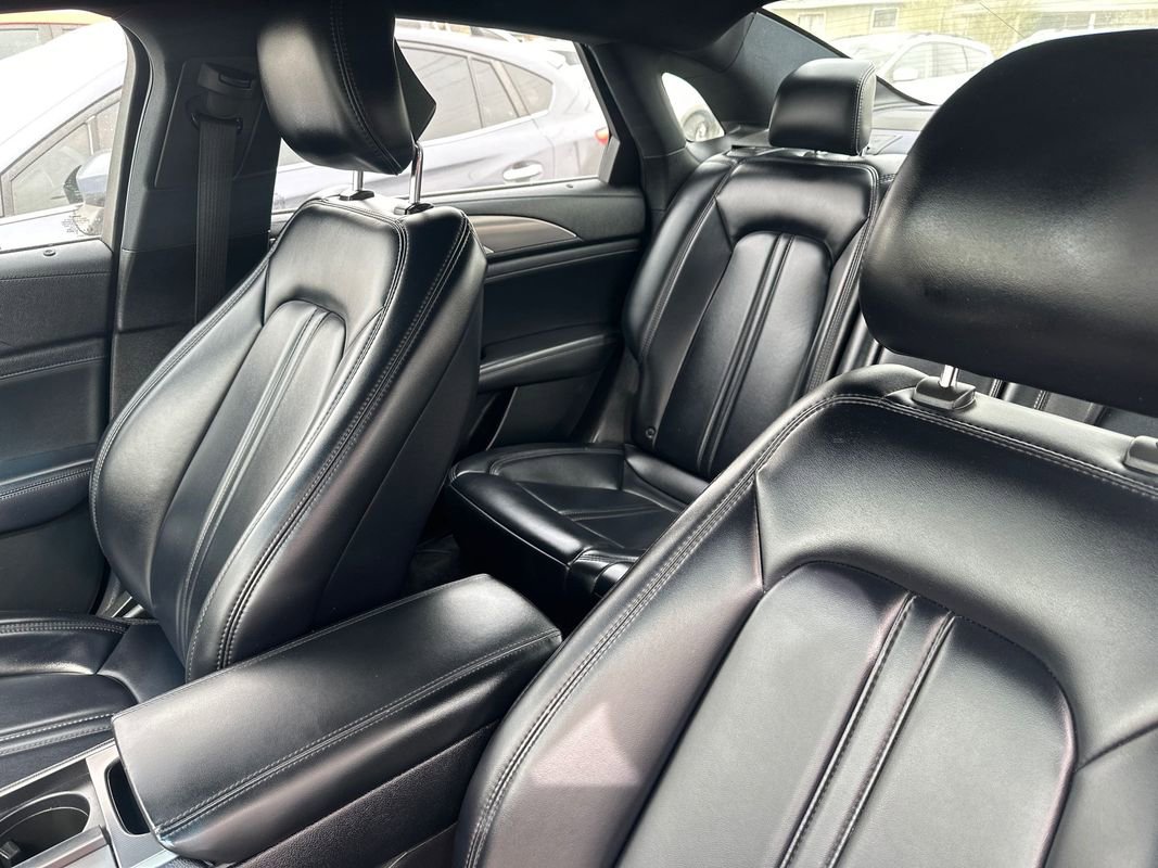 Used 2019 Lincoln MKZ Premiere image 33