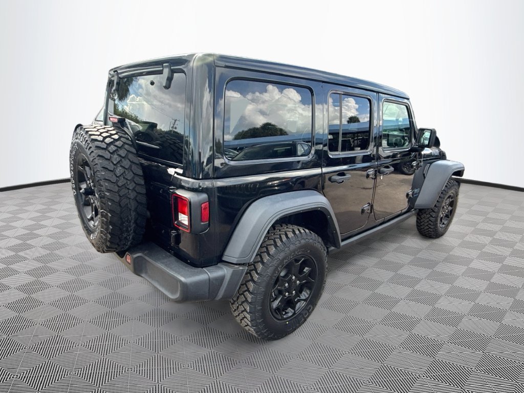 Certified 2023 Jeep Wrangler Unlimited w/ Sun & Screen Package AWD/4WD image 6