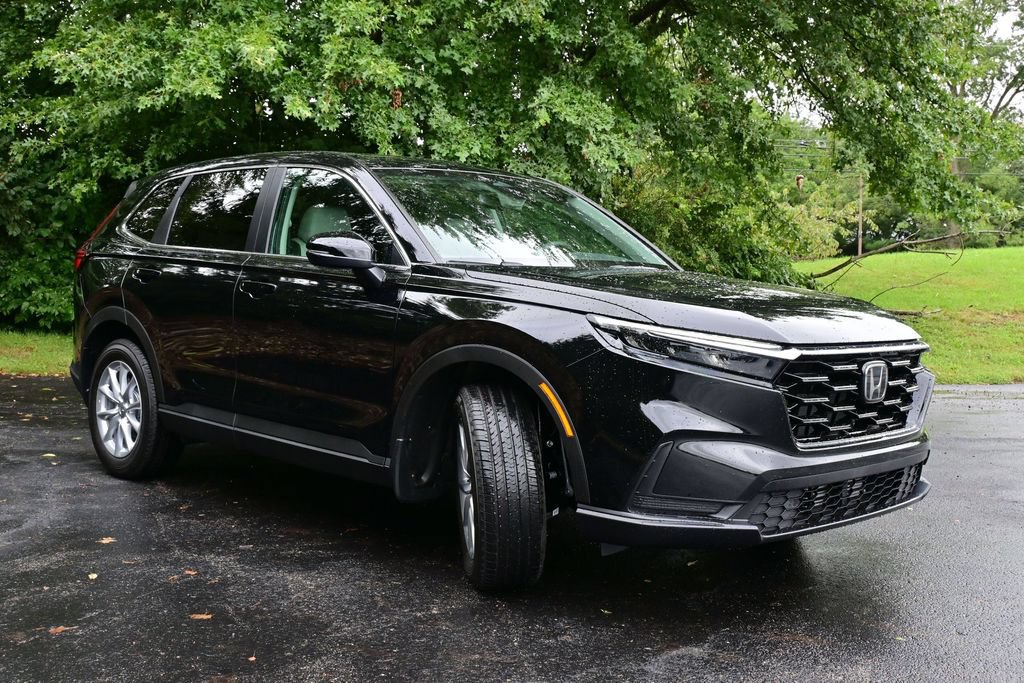 Certified 2026 Honda CR-V EX image 5