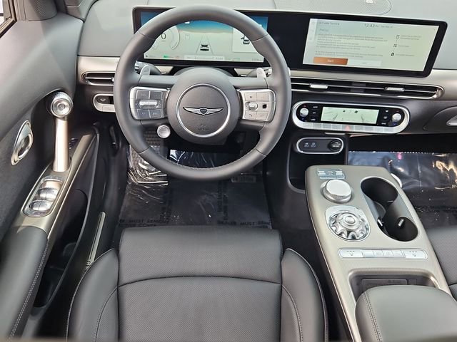 Used 2024 Genesis GV60 RWD image 15