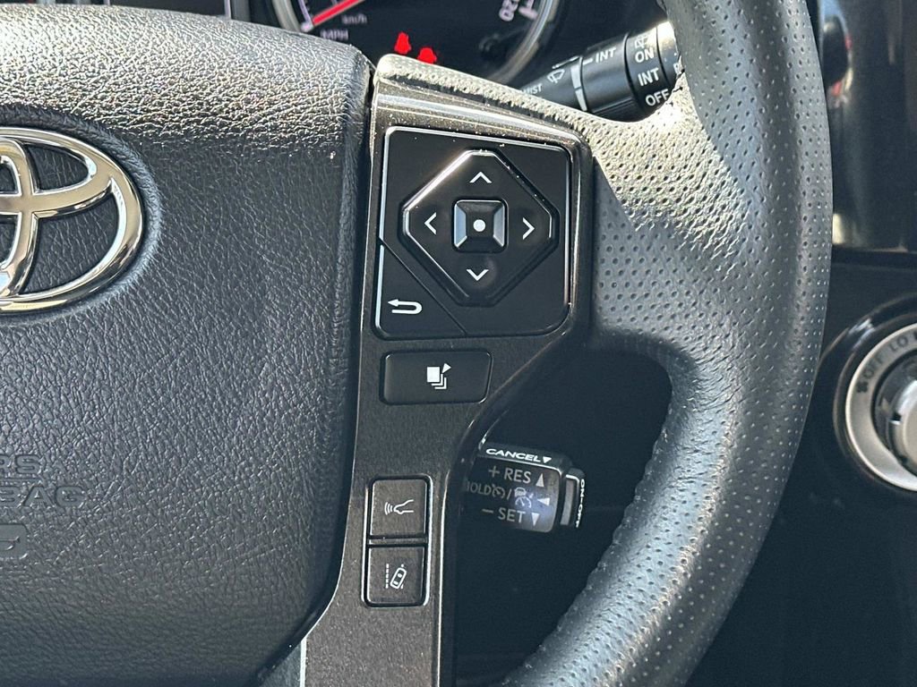 Used 2024 Toyota 4Runner TRD Off-Road image 15