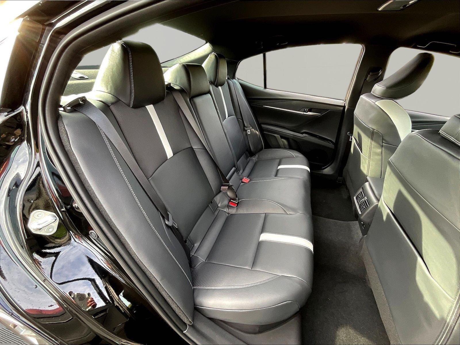New 2026 Toyota Camry SE FWD image 20