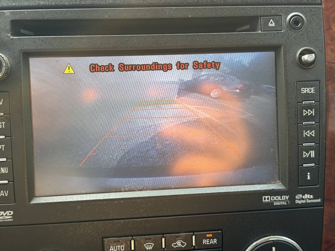Used 2012 Chevrolet Suburban LT AWD/4WD image 15