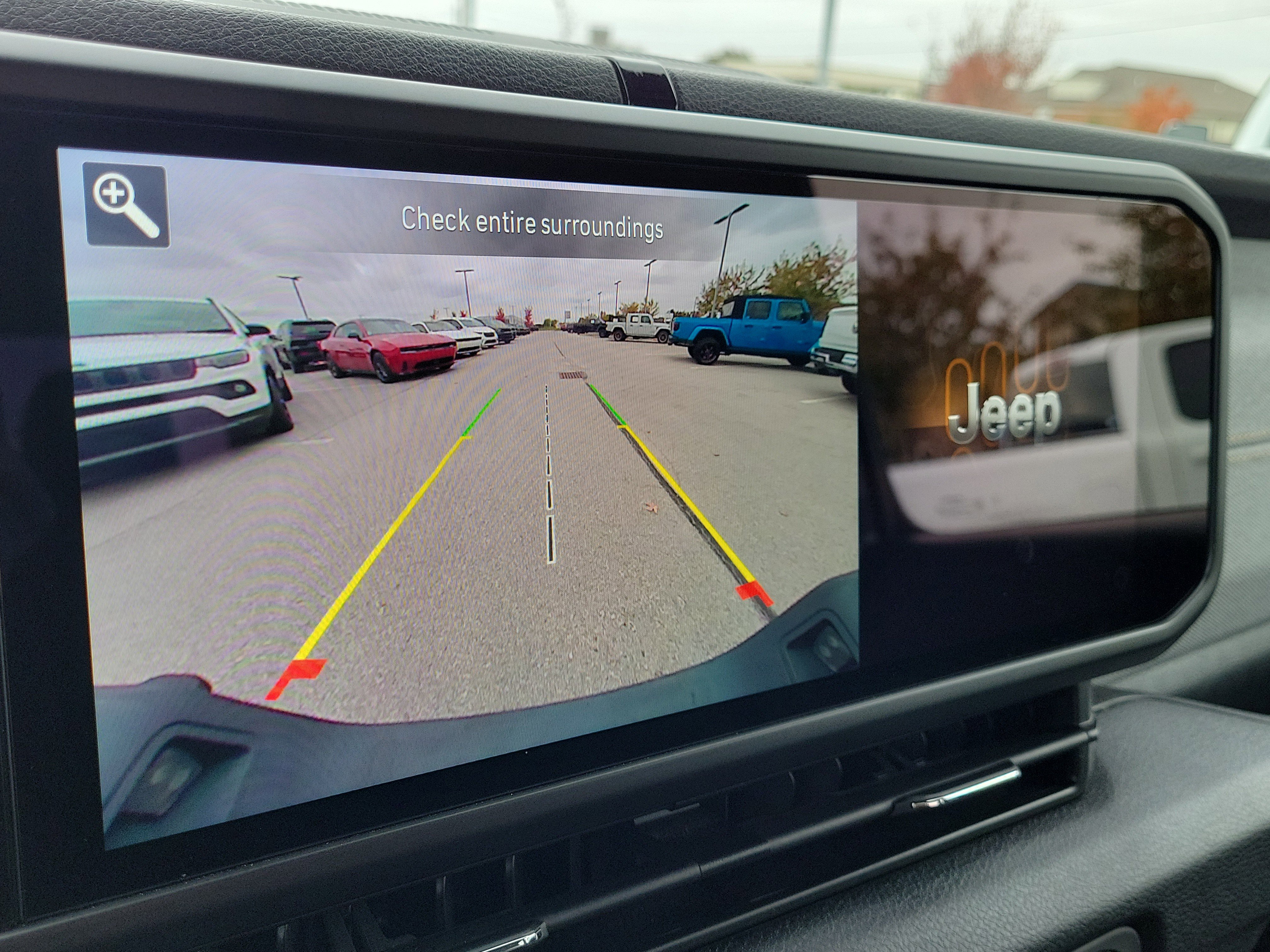 Used 2024 Jeep Gladiator Sport image 27