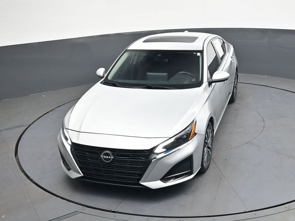 Used 2023 Nissan Altima 2.5 SV w/ SV Premium Package FWD image 37