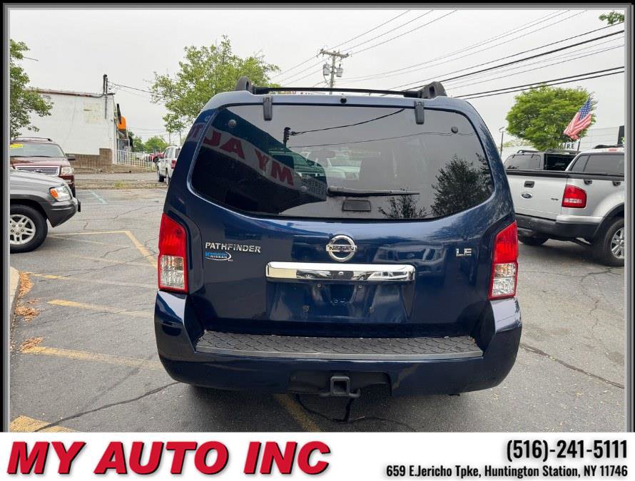 Used 2011 Nissan Pathfinder LE image 5