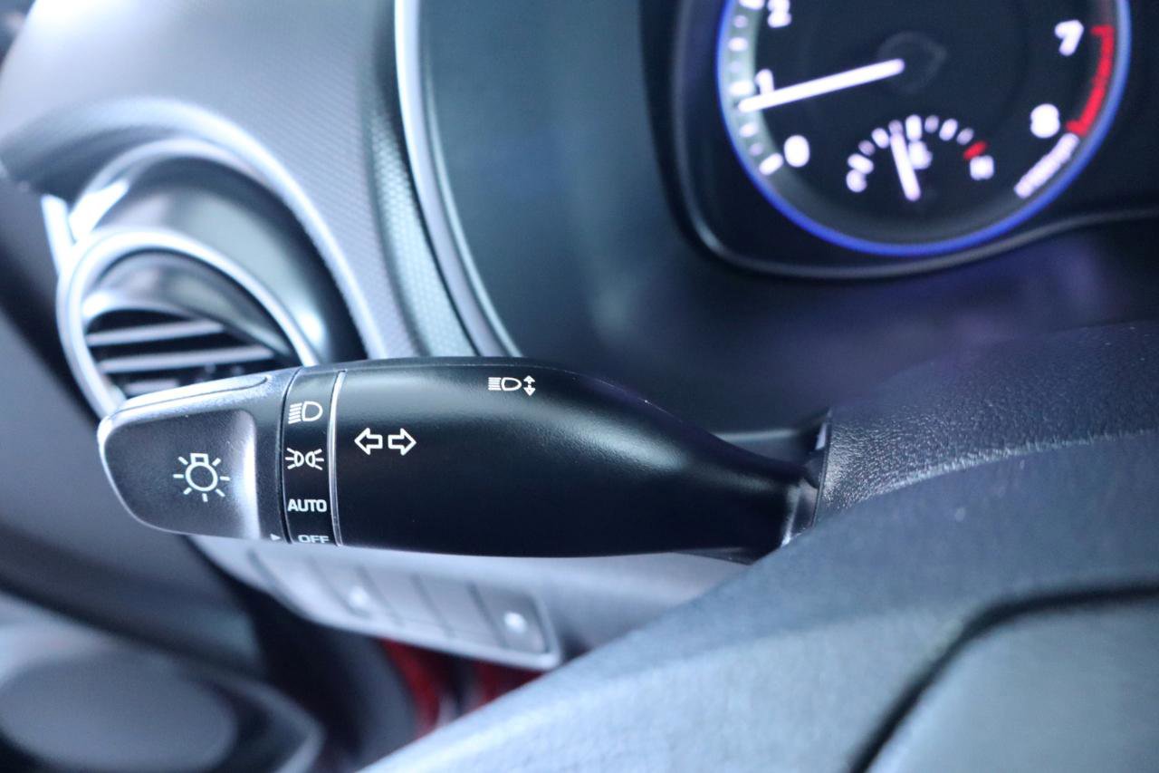 Used 2018 Hyundai Kona SEL FWD image 22