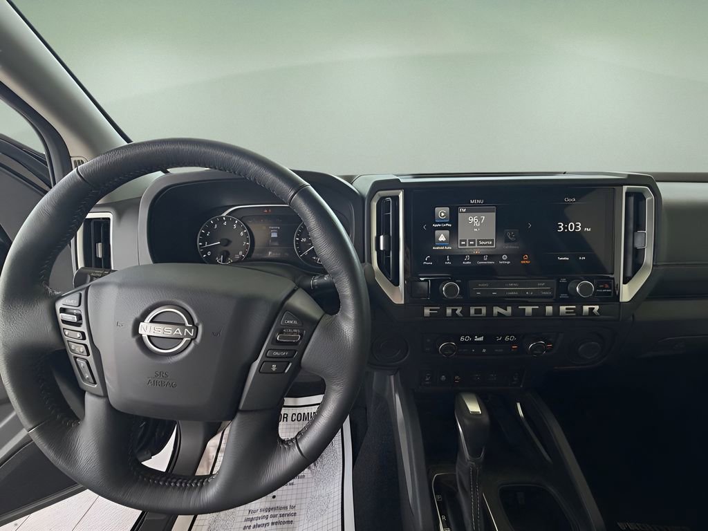 Used 2025 Nissan Frontier SV w/ SV Convenience Package image 30