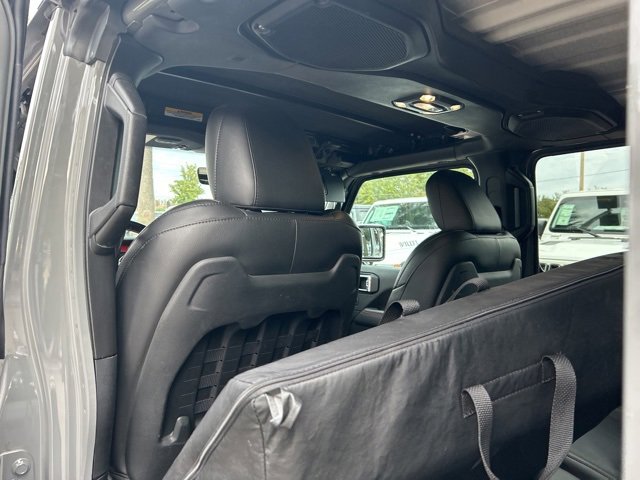 Used 2021 Jeep Gladiator Rubicon image 3