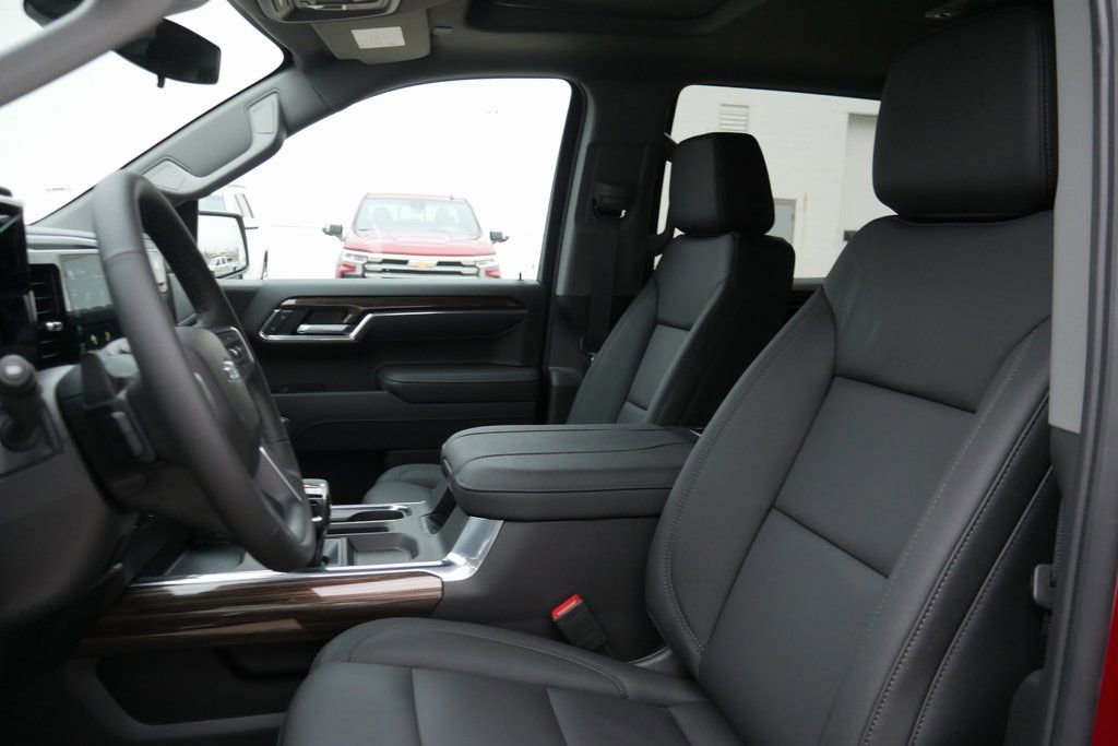 New 2026 Chevrolet Silverado 1500 LT Trail Boss w/ LT Trail Boss Premium Package image 9