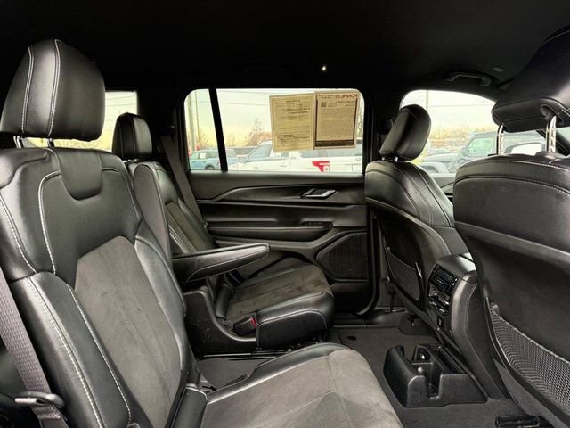 Certified 2023 Jeep Grand Cherokee L Laredo image 12