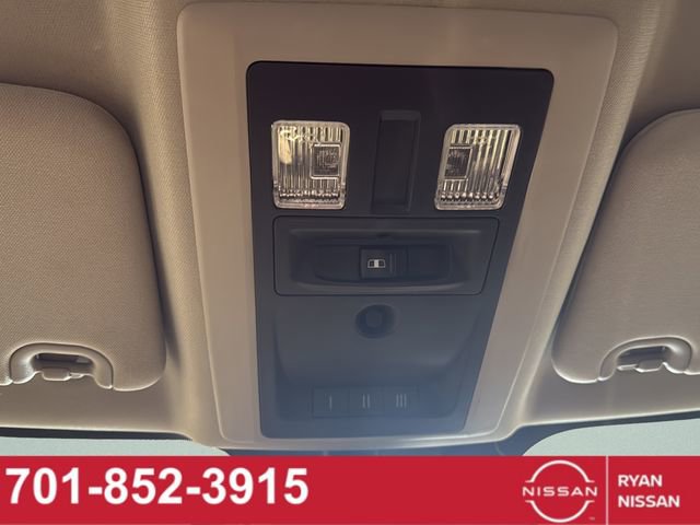 Used 2017 RAM 1500 Laramie w/ Convenience Group image 33