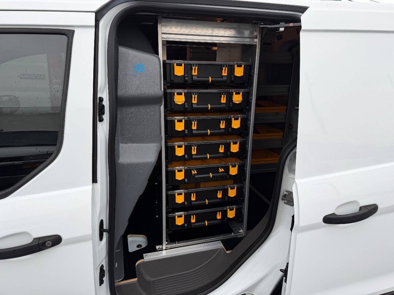 Used 2023 Ford Transit Connect XL FWD image 14