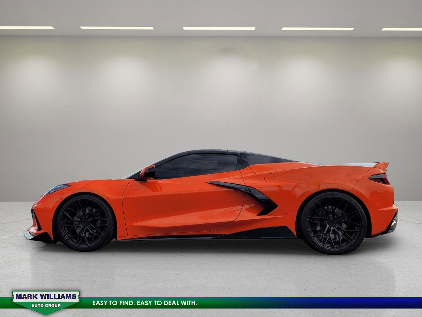 Used 2021 Chevrolet Corvette Stingray Premium Conv w/ Z51 Performance Package image 7