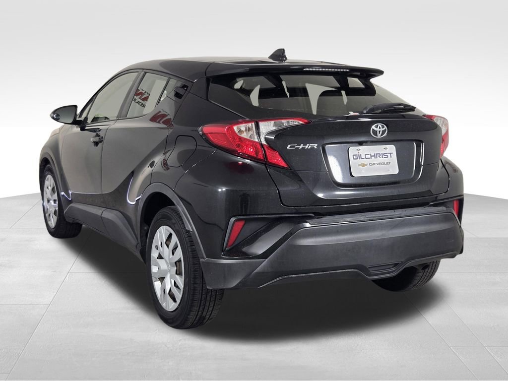 Used 2019 Toyota C-HR LE FWD image 5