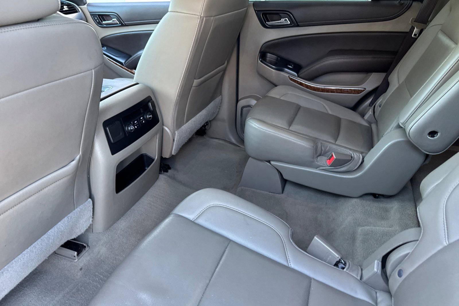 Used 2020 Chevrolet Tahoe Premier image 15