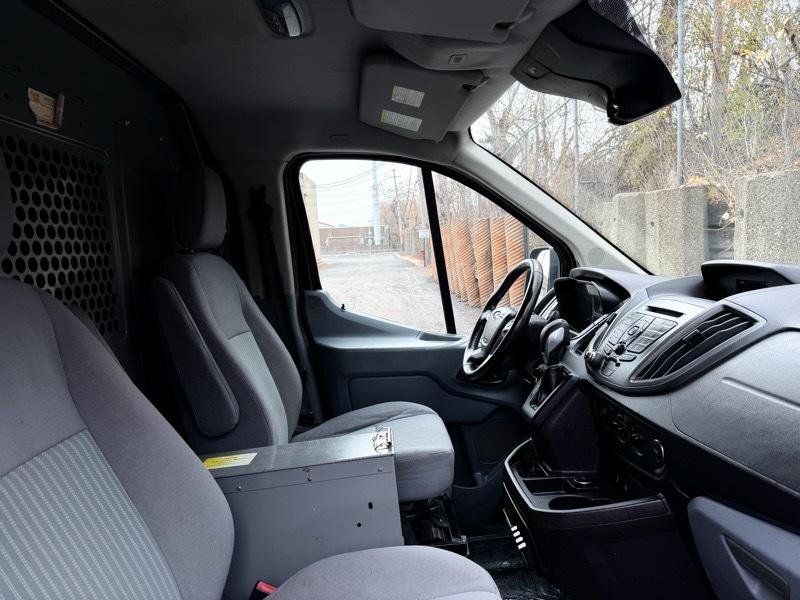 Used 2016 Ford Transit 150 130 Low Roof RWD image 14