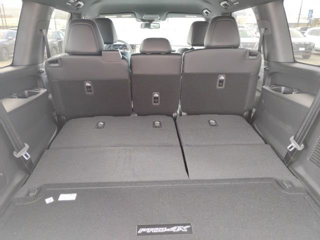 New 2026 Nissan Armada PRO-4X AWD/4WD image 9