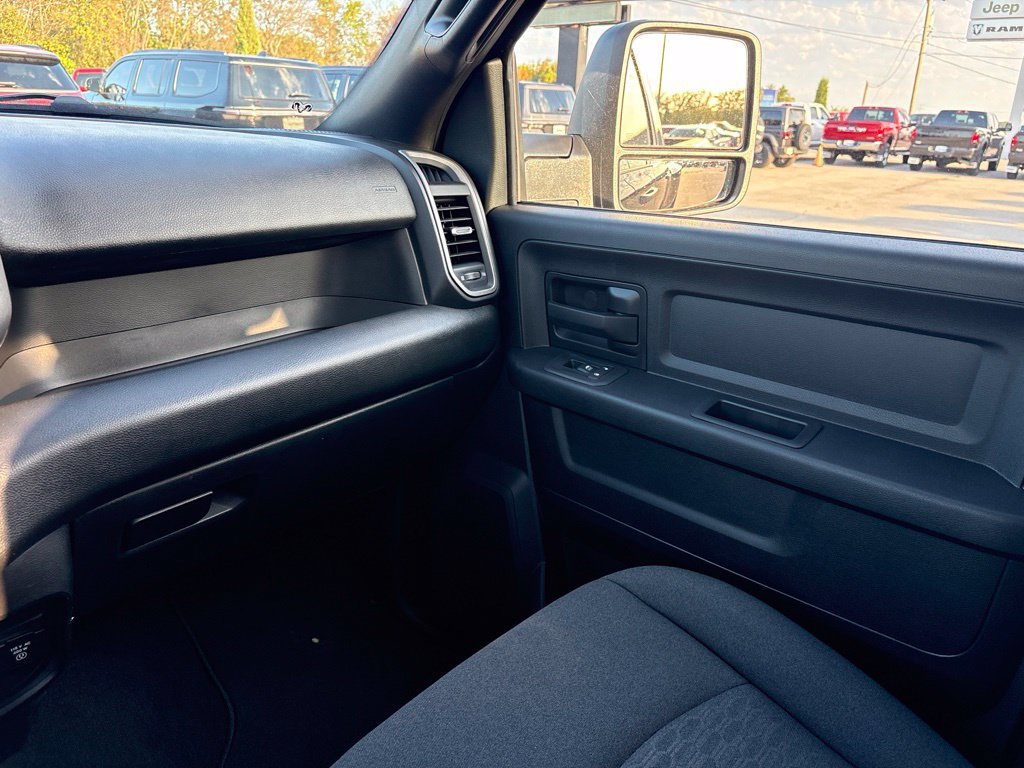 New 2027 RAM 3500 Tradesman AWD/4WD image 6