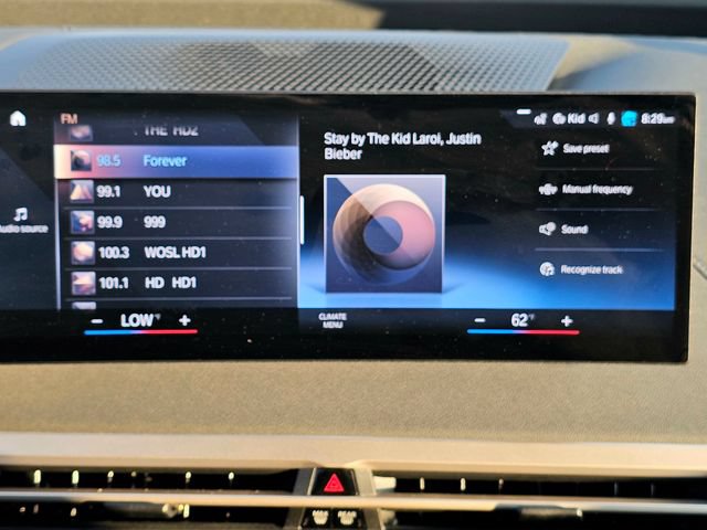 Used 2023 BMW iX xDrive50 w/ Ultimate Package 2 AWD/4WD image 38