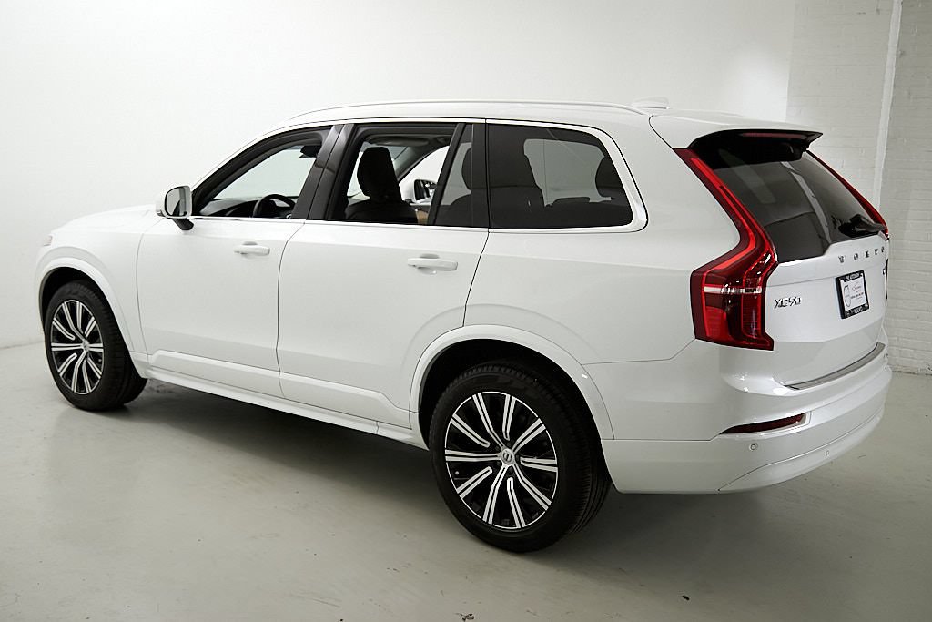 Certified 2023 Volvo XC90 B6 Core w/ Protection Package Premier AWD/4WD image 7