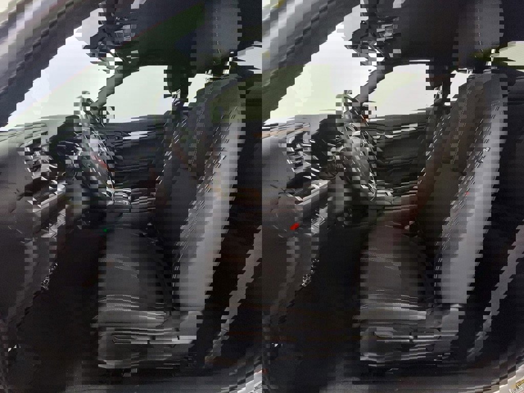 Used 2019 Honda Civic Sport image 14