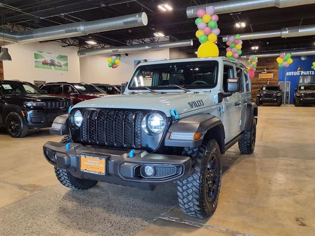 Used 2023 Jeep Wrangler Unlimited w/ Sun & Screen Package AWD/4WD image 4