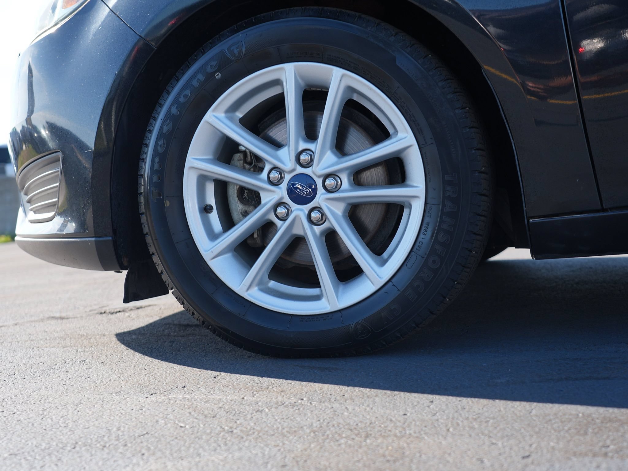 Used 2015 Ford Focus SE FWD image 12