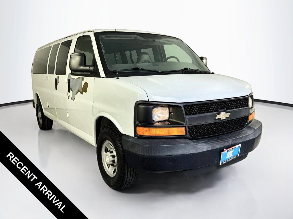 Used 2008 Chevrolet Express 3500 Extended Passenger