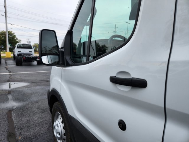 New 2026 Ford Transit 250 148 Medium Roof Extended AWD image 22