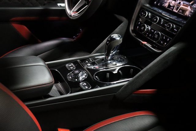 Used 2021 Bentley Bentayga Speed AWD/4WD image 52