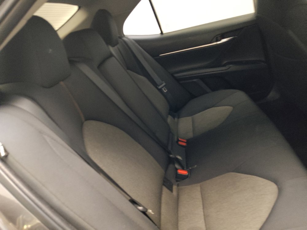 Used 2019 Toyota Camry LE FWD image 19